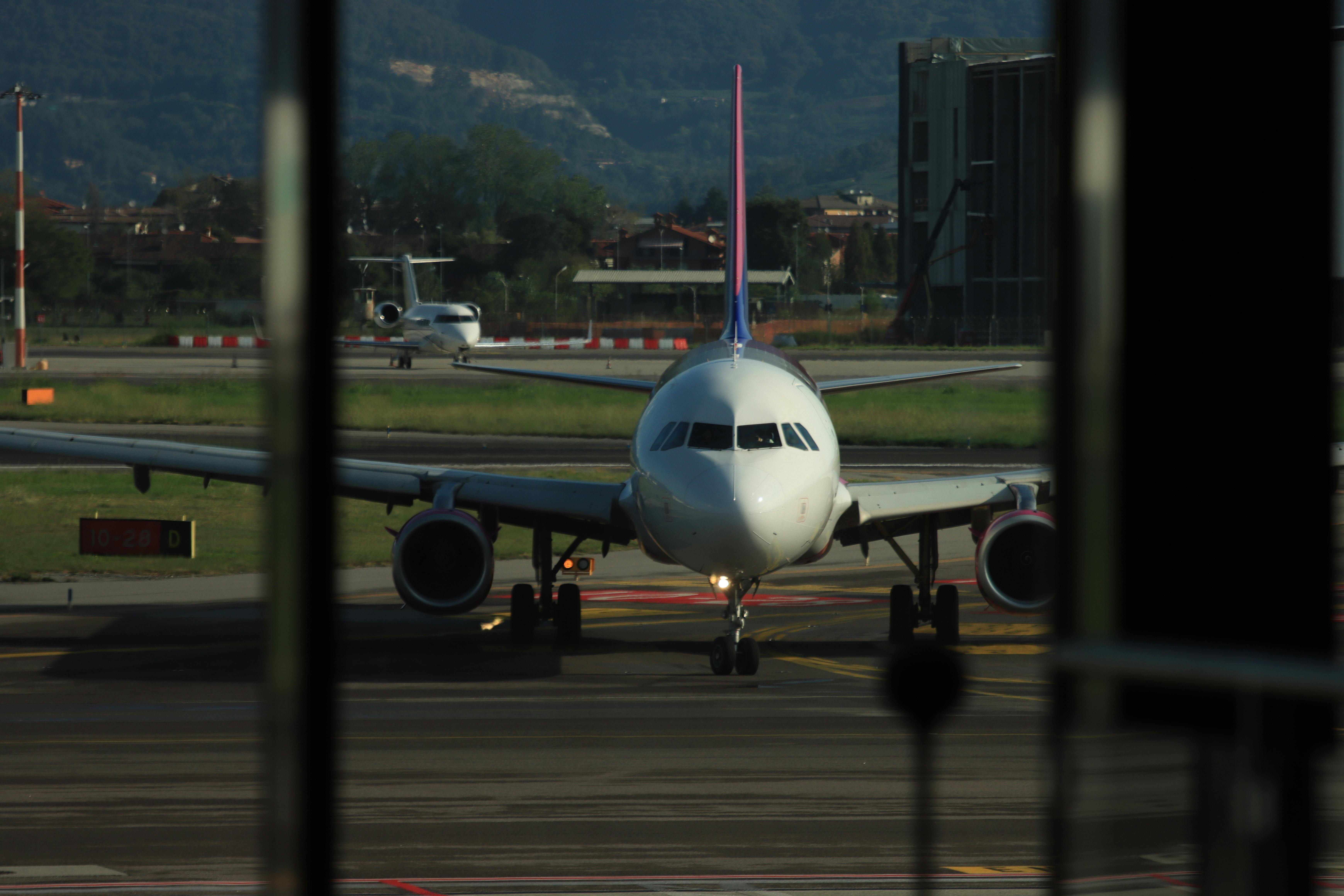 Airline Ticketing & Reservations